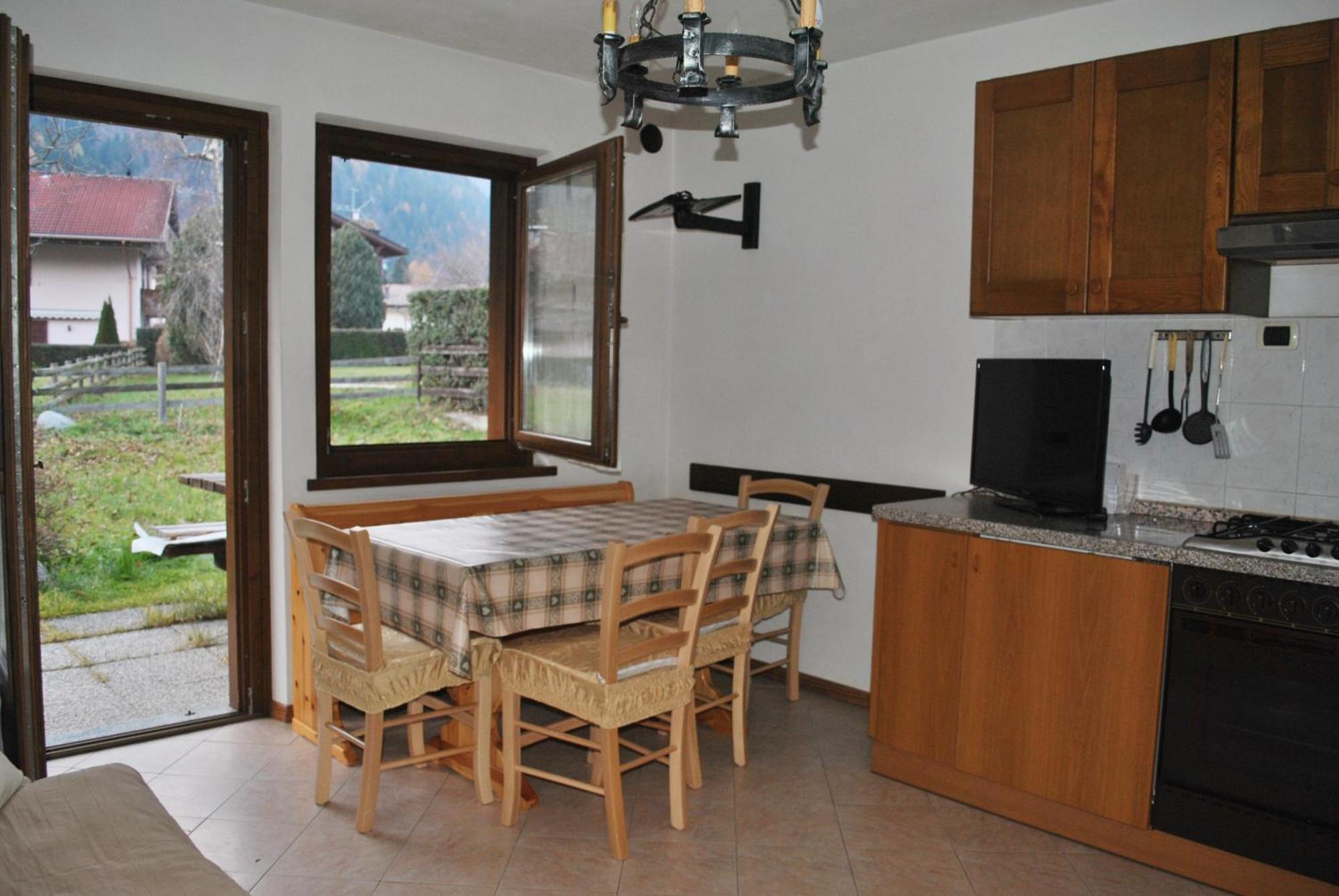 La Pineta - Appartamenti In Villetta Pinzolo Exterior foto